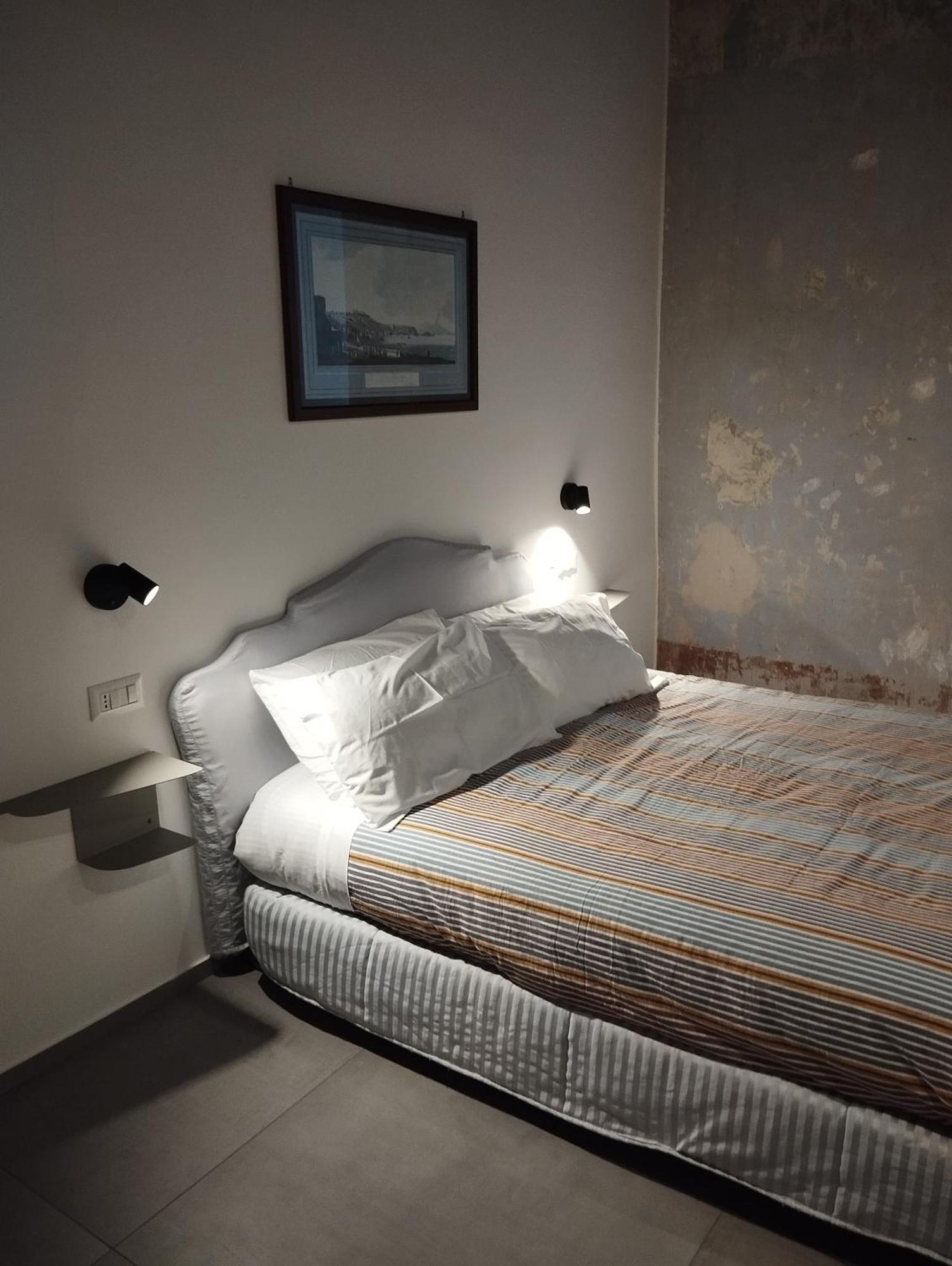 Bed and Breakfast Casa Pupetta Napoli Esterno foto